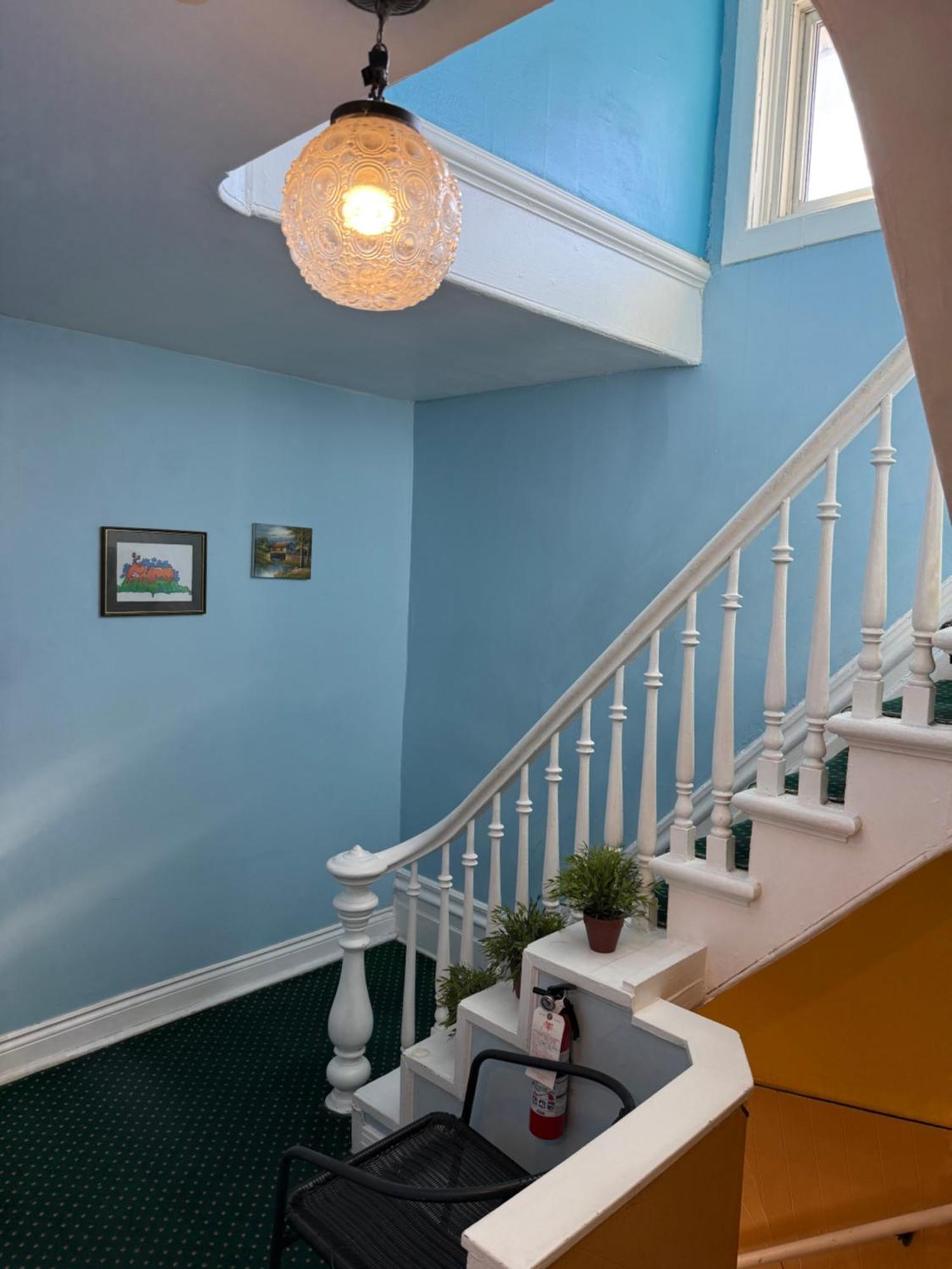 Ottawa Backpackers Inn Екстер'єр фото