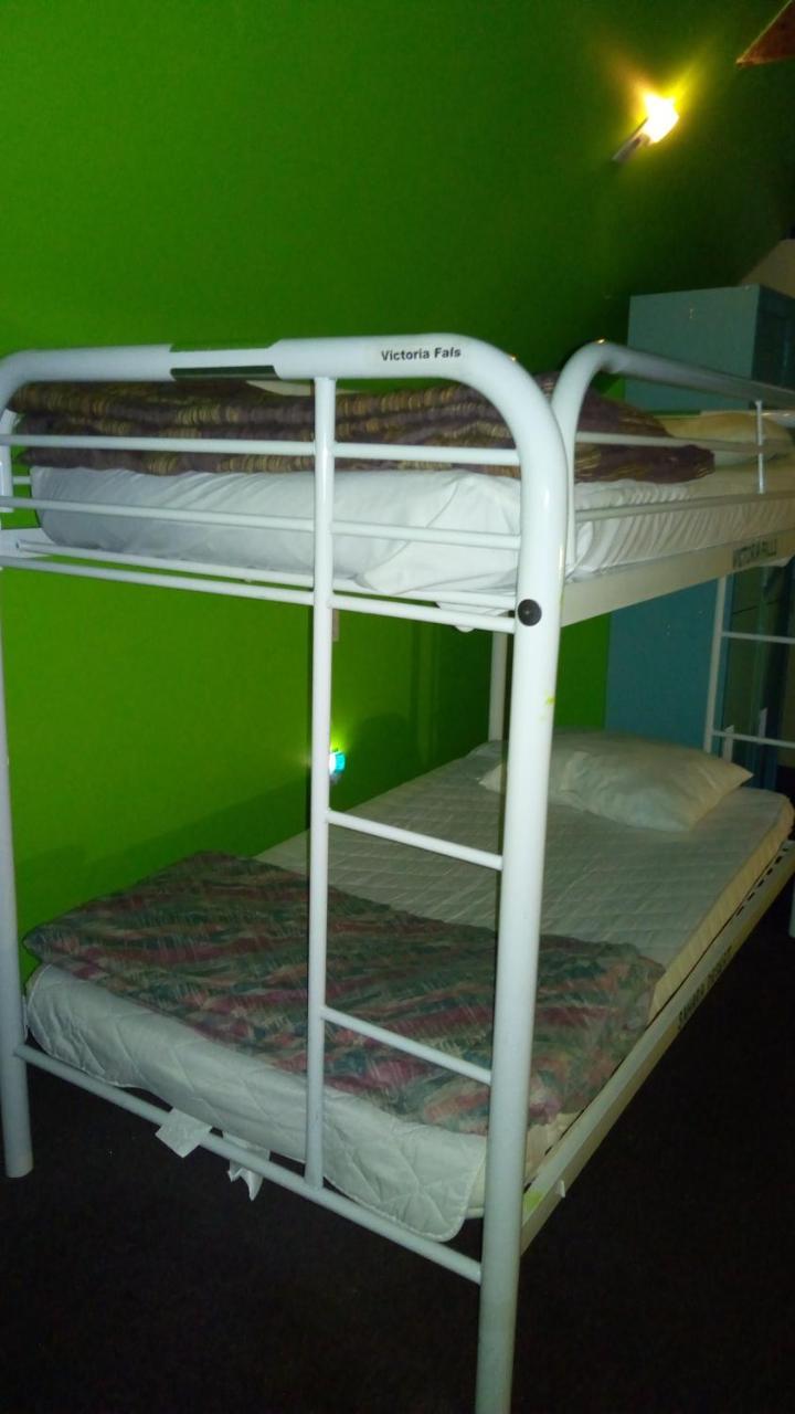 Ottawa Backpackers Inn Екстер'єр фото